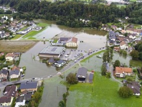 捷克共和国、波兰、奥地利和匈牙利暴雨后，欧洲洪水死亡人数上升